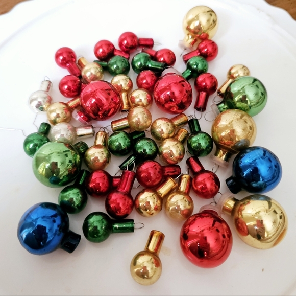 Vintage Miniature mercury glass Christmas balls Mixture Red Green Blue Gold - Picture 2 of 7